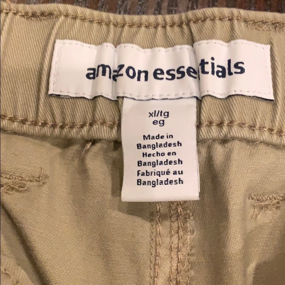 Amazon Basics Khaki - image 4